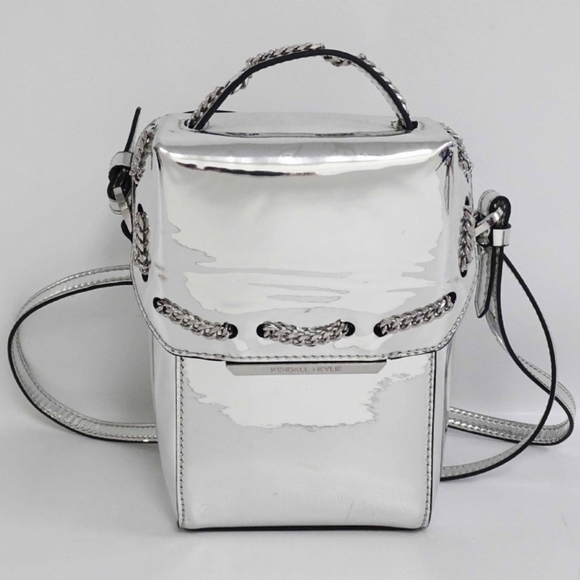 Kendall & Kylie Handbags - Kendall & Kylie Silver Chrome Rectangular Box Bag